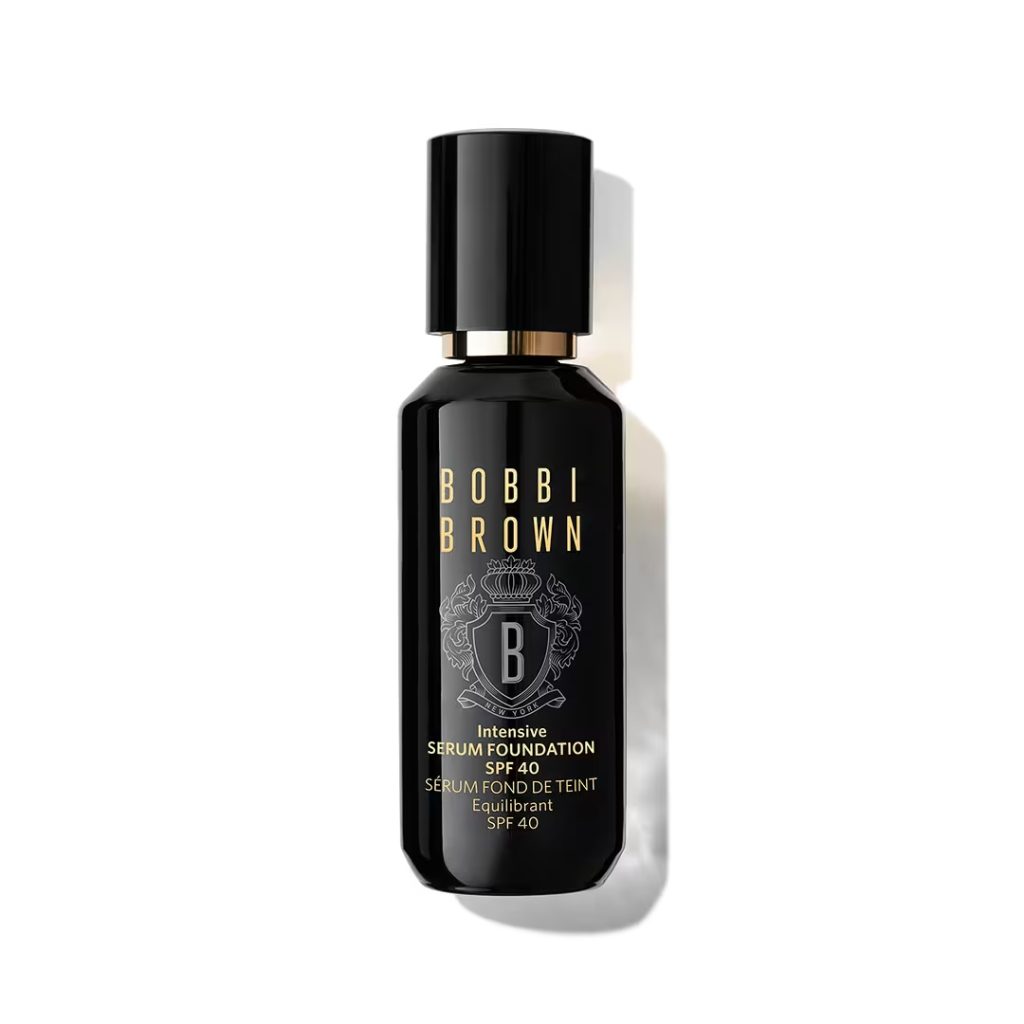 Kem nền Bobbi Brown phù hợp trang điểm kiểu Pháp.