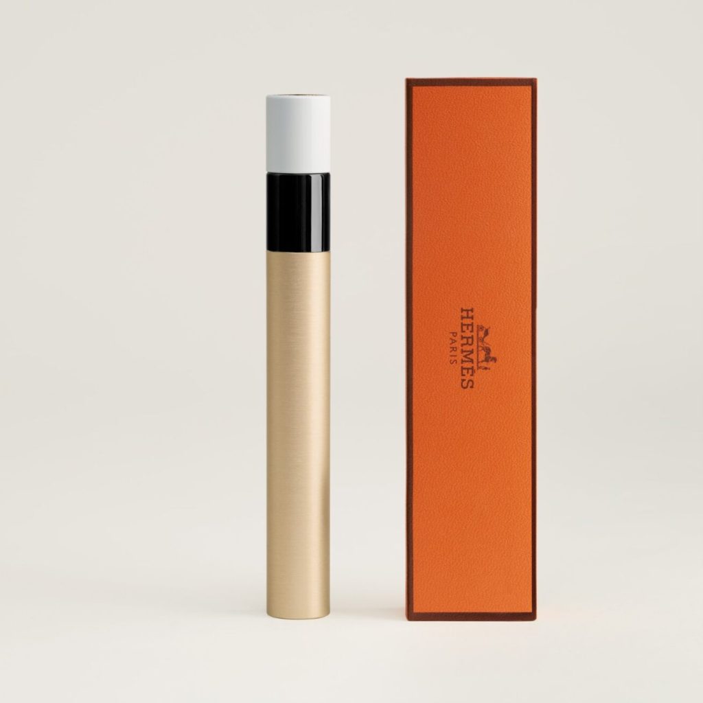 Mascara với thiết kế sang trọng.