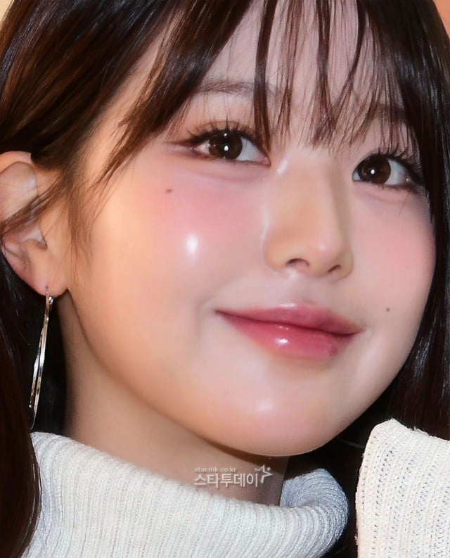 Làn da của công chúa Kpop vẫn đạt điểm 10 tuyệt đối, mịn màng và trắng sáng khiến ai cũng muốn