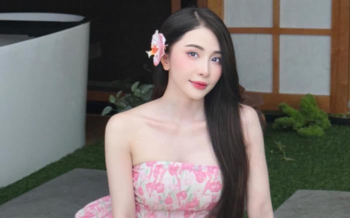 Quỳnh Nga còn đặc biệt chú trọng bổ sung vitamin D để giữ được vẻ ngoài trẻ trung.