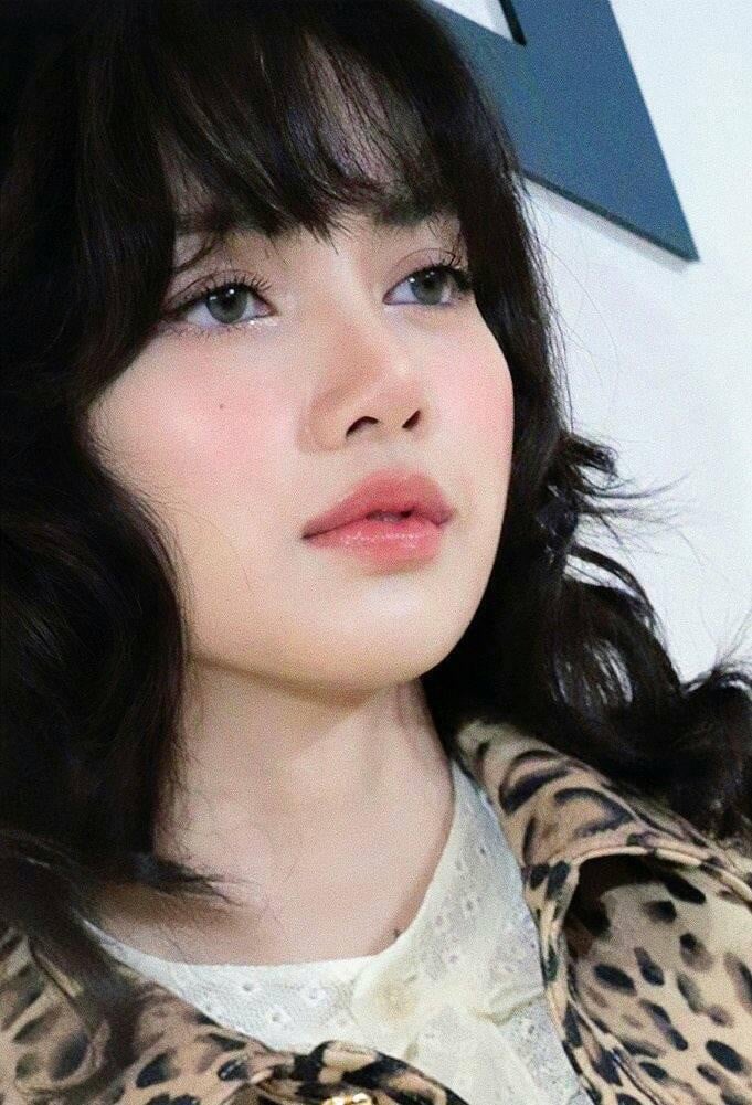 Bbạn rất có thể bị dị ứng với dầu hoa oải hương hoặc dầu cây trà và việc sử dụng những thành phần này có thể khiến da bạn bị nổi mụn hoặc làm khô da.