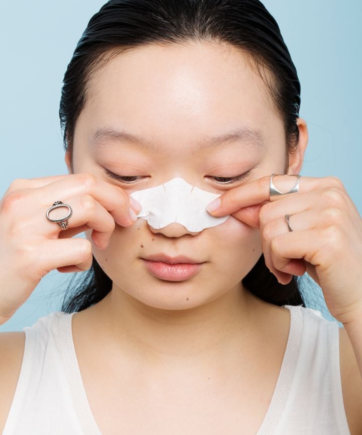Đây là một sản phẩm được bày bán vô cùng rộng rãi. Bạn có thể dễ dàng tìm kiếm chúng khắp các siêu thị tiện lợi, các hiệu thuốc…