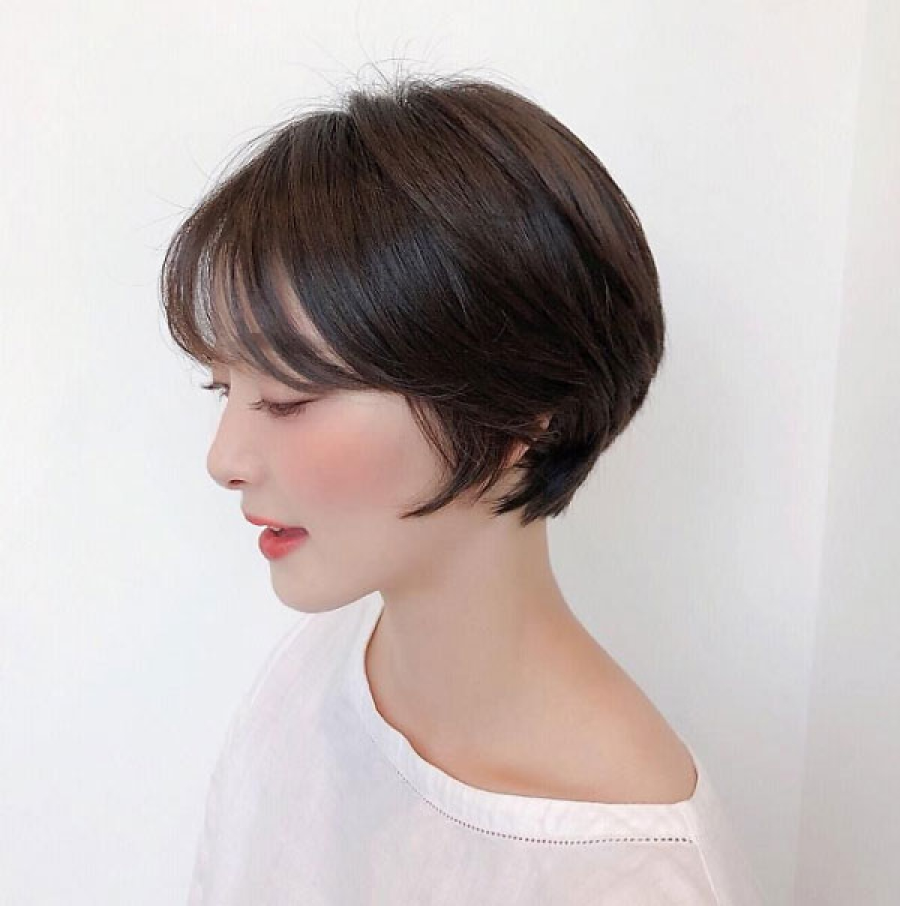 Kiểu tóc quốc dân không bao giờ lỗi mốt, mang đến sự ngọt ngào, thanh lịch cho mọi cô gái.
