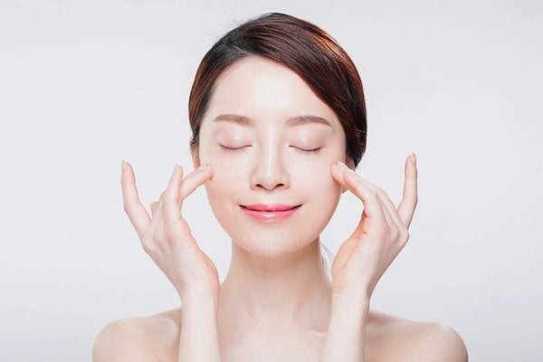 Theo nghiên cứu, những người bị viêm da dị ứng, khi sử dụng nước vo gạo để tắm từ 15-20 phút, mỗi ngày 2 lần sẽ giúp cải thiện tình trạng viêm da.