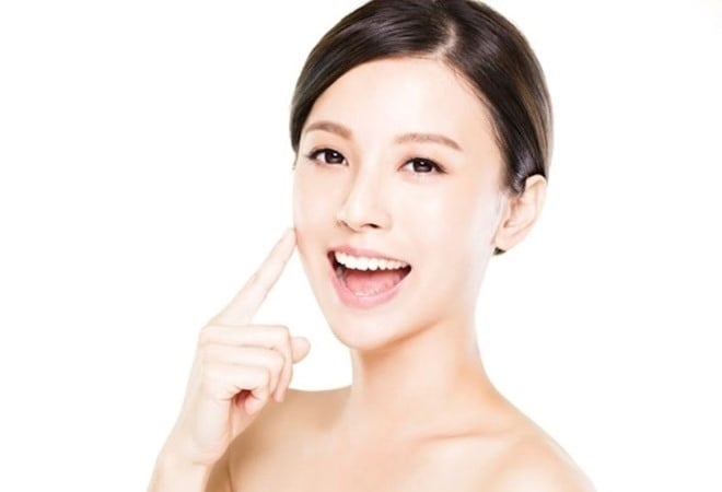 Dầu hạt gai giữ ẩm cho da mà không làm tắc nghẽn lỗ chân lông, hydrat hóa làn da, thúc đẩy sự phát triển của da bằng cách tái tạo các tế bào mới.