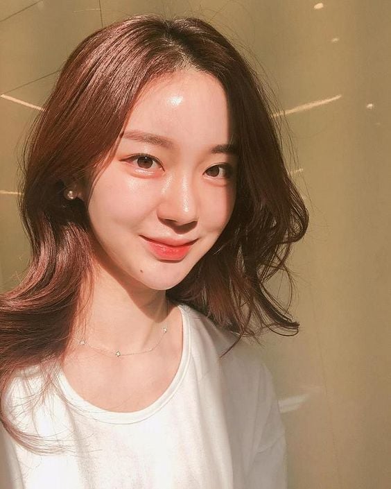 Vitamin C được tìm thấy nhiều trong các loại trái cây tốt cho cơ thể và là thành phần ưa thích của hàng loạt sản phẩm chăm sóc da đình đám.