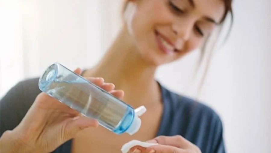 Mỗi loại da cần được chăm sóc bằng những loại mỹ phẩm chuyên biệt và toner cũng không ngoại lệ.