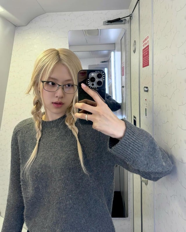 Rosé là một trong những mỹ nhân sở hữu làn da căng bóng, mịn màng.