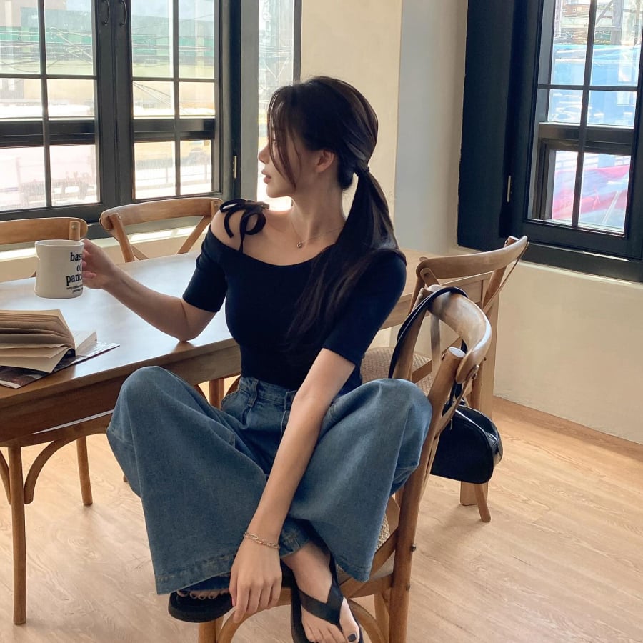 Các nàng có nhiều phiên bản tóc đuôi ngựa khác nhau để áp dụng.