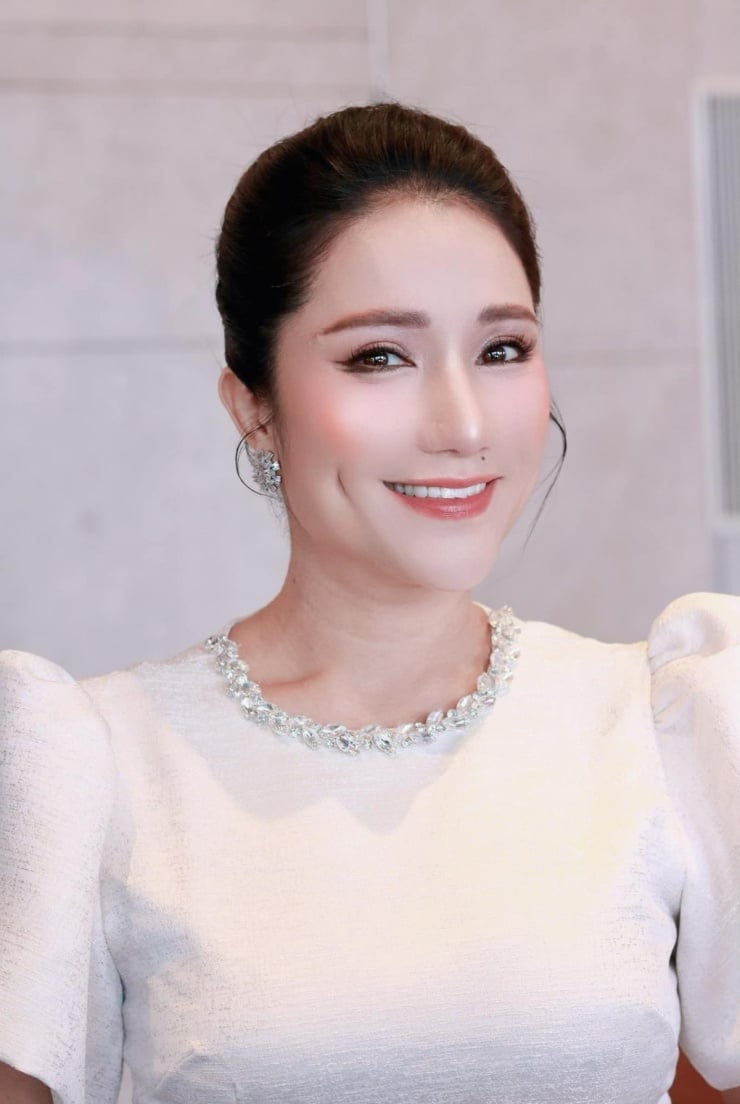 MC Cát Tường từng tiết lộ đã 6 lần nhờ cậy dao kéo