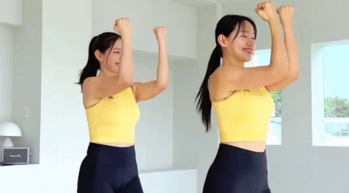 Người mới bắt đầu có thể bắt đầu với 30 reps nhảy và sau đó tăng dần lên 100 reps mỗi ngày.