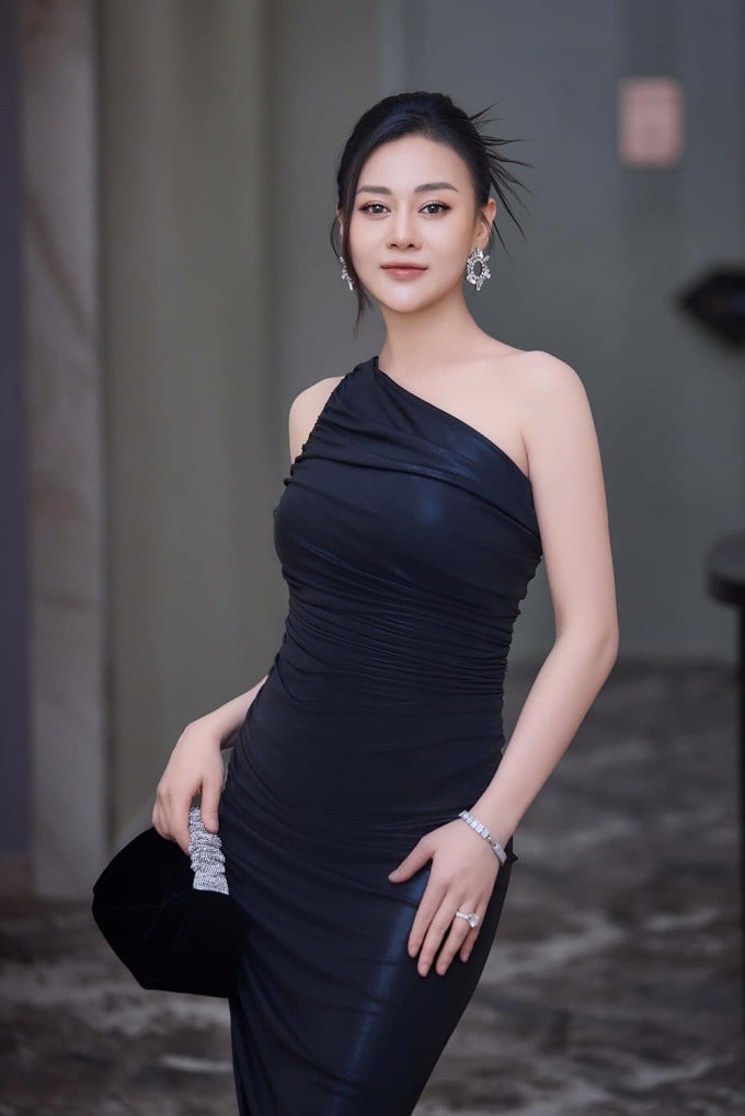 Phương Oanh phải đối mặt với hành trình lấy lại vóc dáng không hề dễ dàng.