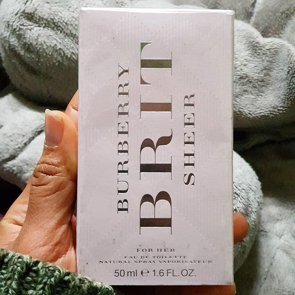 Review nước hoa Burberry Brit Sheer EDT