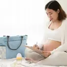 Danh sách đồ chuẩn bị sinh cần sắm cho mẹ và bé