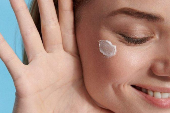 3 loại mỹ phẩm là "thần dược" cấp ẩm "cứu cánh" cho làn da khi thời tiết hanh khô