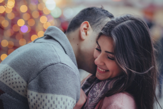 Quà Giáng sinh – tặng gì cho chàng, gửi gì cho nàng để đêm Noel thực sự thăng hoa cảm xúc?