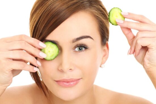 Ghim ngay loại thói quen tốt loại bỏ quầng thâm, giúp khuôn mặt lúc nào cũng rạng ngời