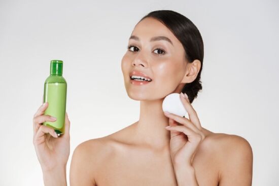 4 lợi ích tuyệt vời từ toner thiên nhiên cải thiện tình trạng sức khỏe làn da và an toàn cho da