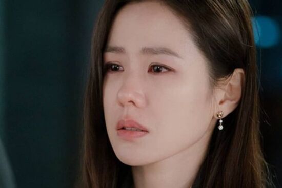 Nên làm gì để trở nên tươi tỉnh hơn sau một đêm khóc nhiều?