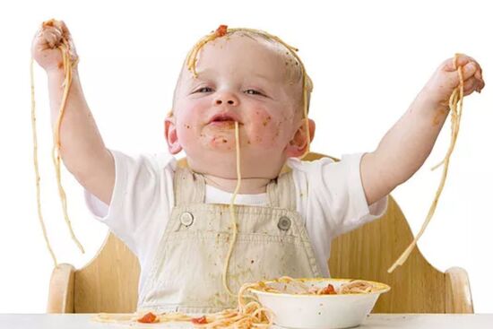 Thế nào là phương pháp ăn dặm bé chỉ huy BLW?