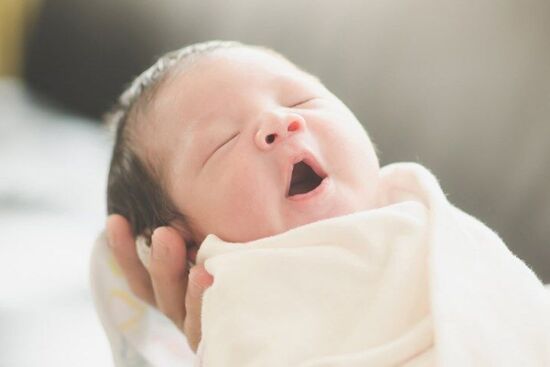 Giáo trình rèn sữa cho con - Bài 4: Tuần tuổi