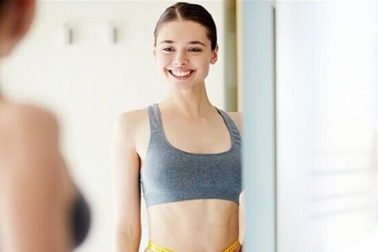 8 động tác plank giúp bạn giảm mỡ bụng có dáng đẹp đón Tết