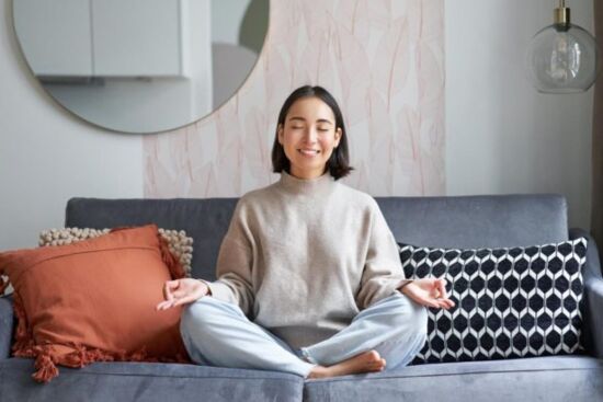 5 bài tập thiền dễ thực hiện giúp bạn xua tan stress