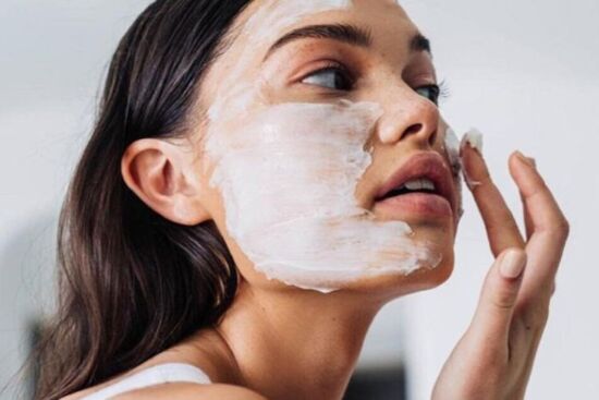 Dùng mặt nạ ngủ mà mắc phải những sai lầm tai hại dưới đây da sẽ càng ngày càng xấu đi