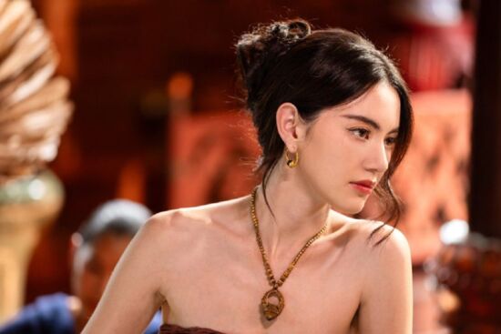 Mai Davika duy trì 5 thói quen sau để giữ gìn vẻ đẹp tươi trẻ, rạng rỡ qua năm tháng