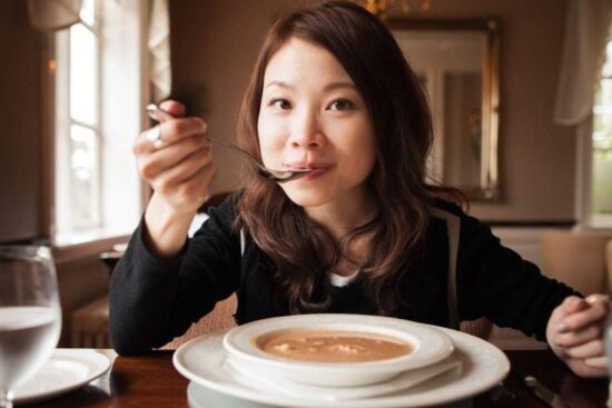 6 gia vị bạn nên cho vào món ăn để tăng cường trao đổi chất và đốt cháy calo