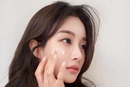 Nguyên nhân khiến da bạn ngày càng sạm đi và cách cấp cứu làn da đơn giản, hiệu quả