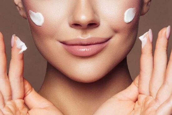6 sai lầm cơ bản khi dùng kem dưỡng ẩm, da lão hóa nhanh và xấu xí hơn
