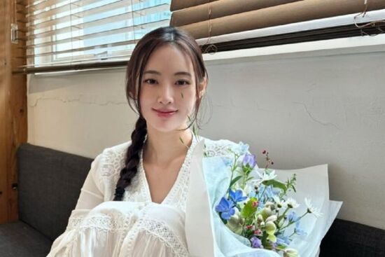 6 kiểu tóc từ đơn giản đến sang trọng dành cho nàng sở hữu khuôn mặt dài