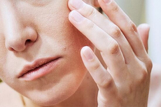 Cấp cứu làn da nứt nẻ, khô rát những ngày lạnh giá bằng loạt tuyệt chiêu sau