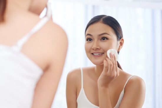 Mách nàng mẹo chăm sóc da mỏng yếu, cải thiện mọi khuyết điểm của da