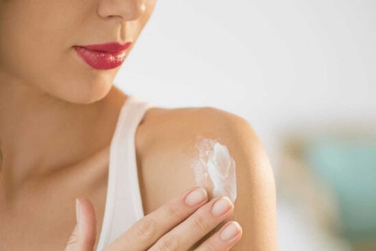 3 bước dưỡng thể cơ bản giúp bạn sớm sở hữu một làn da trắng sáng, mềm mịn