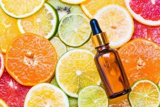 3 loại mỹ phẩm cần thiết nhất mà chị em ở tuổi nào cũng nên có