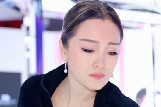 Bí quyết bảo dưỡng nhan sắc đỉnh cao cùng làn da căng bóng, mịn màng. của mưu nữ lang đời đầu Củng Lợi