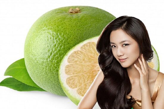 Vỏ bưởi kết hợp các nguyên liệu này sẽ cho bạn mái tóc mềm mượt, óng ả