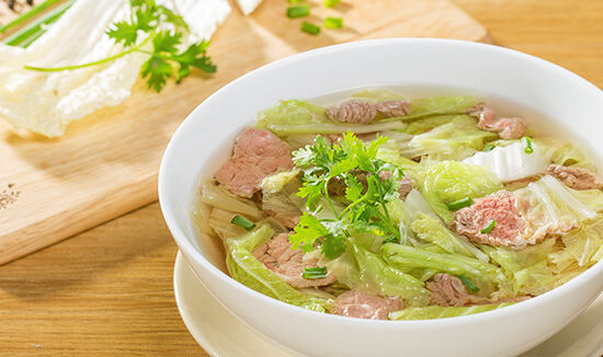 Cá thịt trắng nấu cải thảo