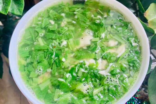 Rau cải và cá thịt trắng