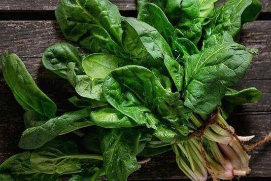 Rau cải bó xôi nấu sữa
