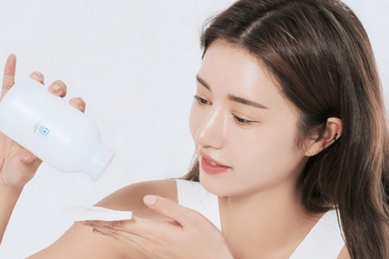 Mẹo chăm sóc da và tóc bằng nước hoa hồng giúp nàng xinh đẹp từ A đến Z