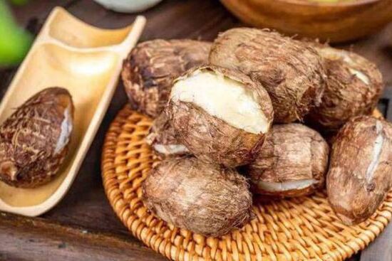 Khoai sọ nướng