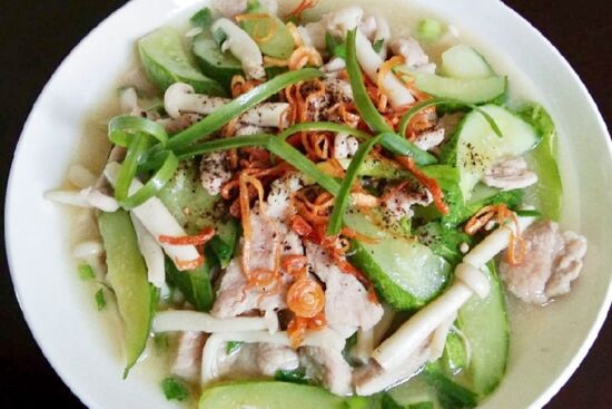 Thịt lợn trộn củ cải