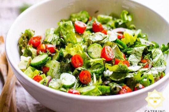 Salad dưa chuột cà chua