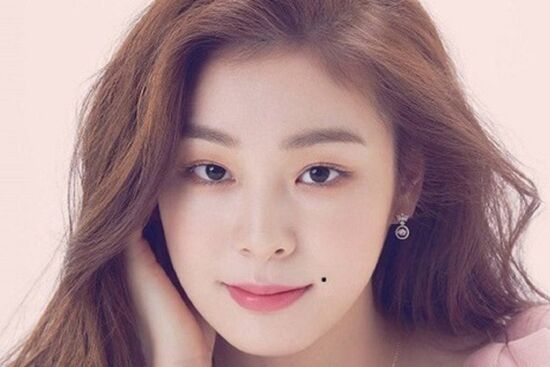 Phụ nữ Hàn mê mẩn món đồ đa năng tiện lợi có thể làm đẹp mọi lúc mọi nơi này