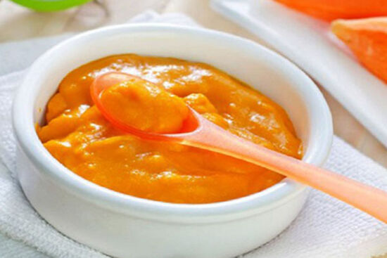 Cà rốt, hành tây nấu cà chua