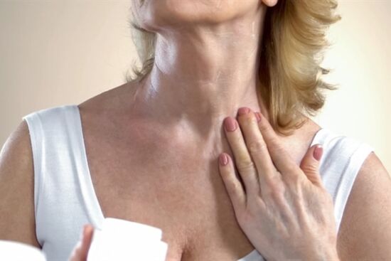 6 tips cơ bản để là phẳng nếp nhăn ở ngực