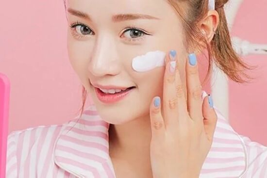 5 thói quen khiến làn da của bạn dễ bị nám và thâm sạm